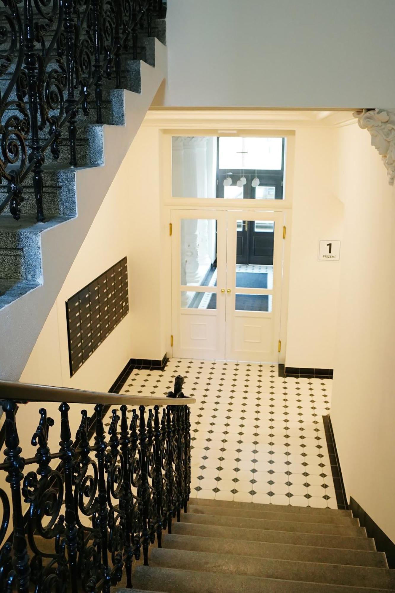 Luxemi Apartments I City Center Premium Studio Prague Exterior photo